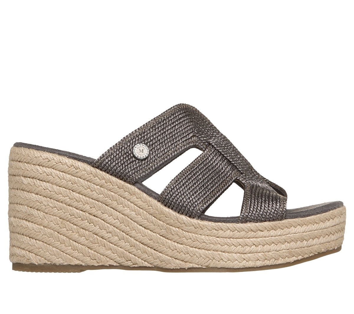 Martha Stewart:Iris - Unstoppable | Skechers outlet